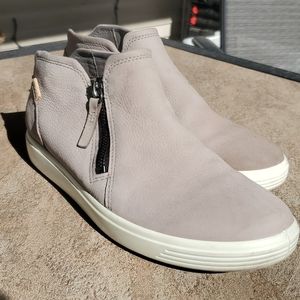 Ecco grey low booties size 38 women's shoes